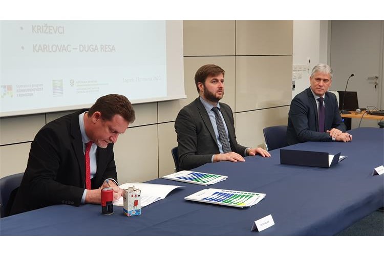 Slika /slike/Vijesti/200415 ugovori vode 5.jpg